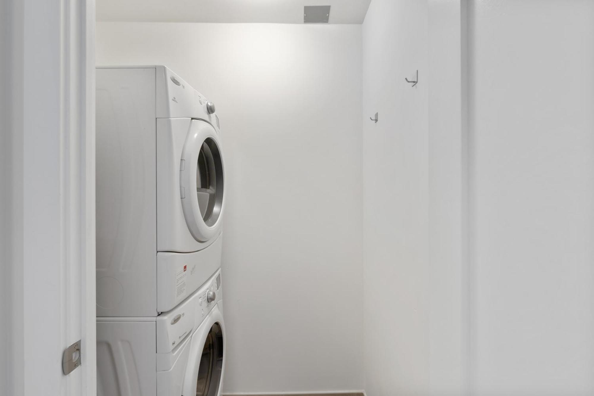 Executive Suite-Lakeview-Free Parking Toronto Bagian luar foto